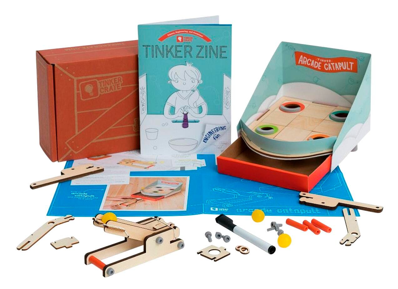 KiwiCo Arcade Catapult Building Kit and Game